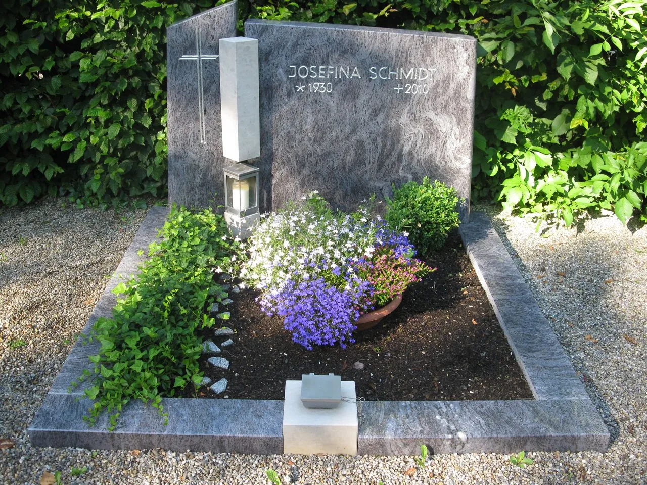 Doppelgrabstein Schmidt