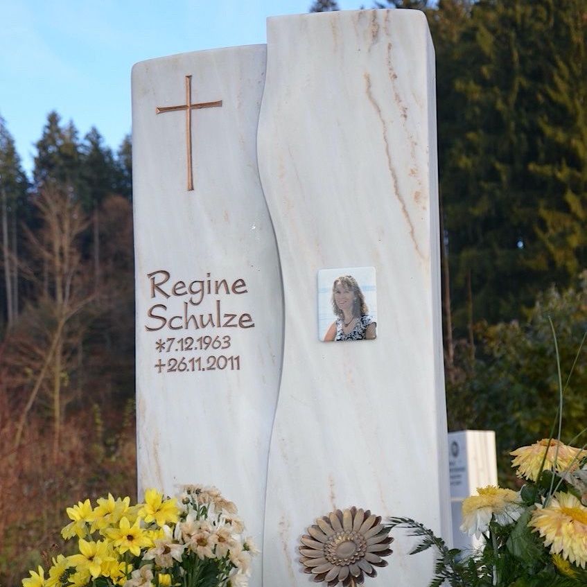 Einzelgrabstein Schulze